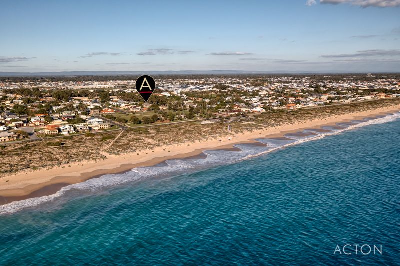 8 Madora Beach Road, Madora Bay WA 6210, Image 1