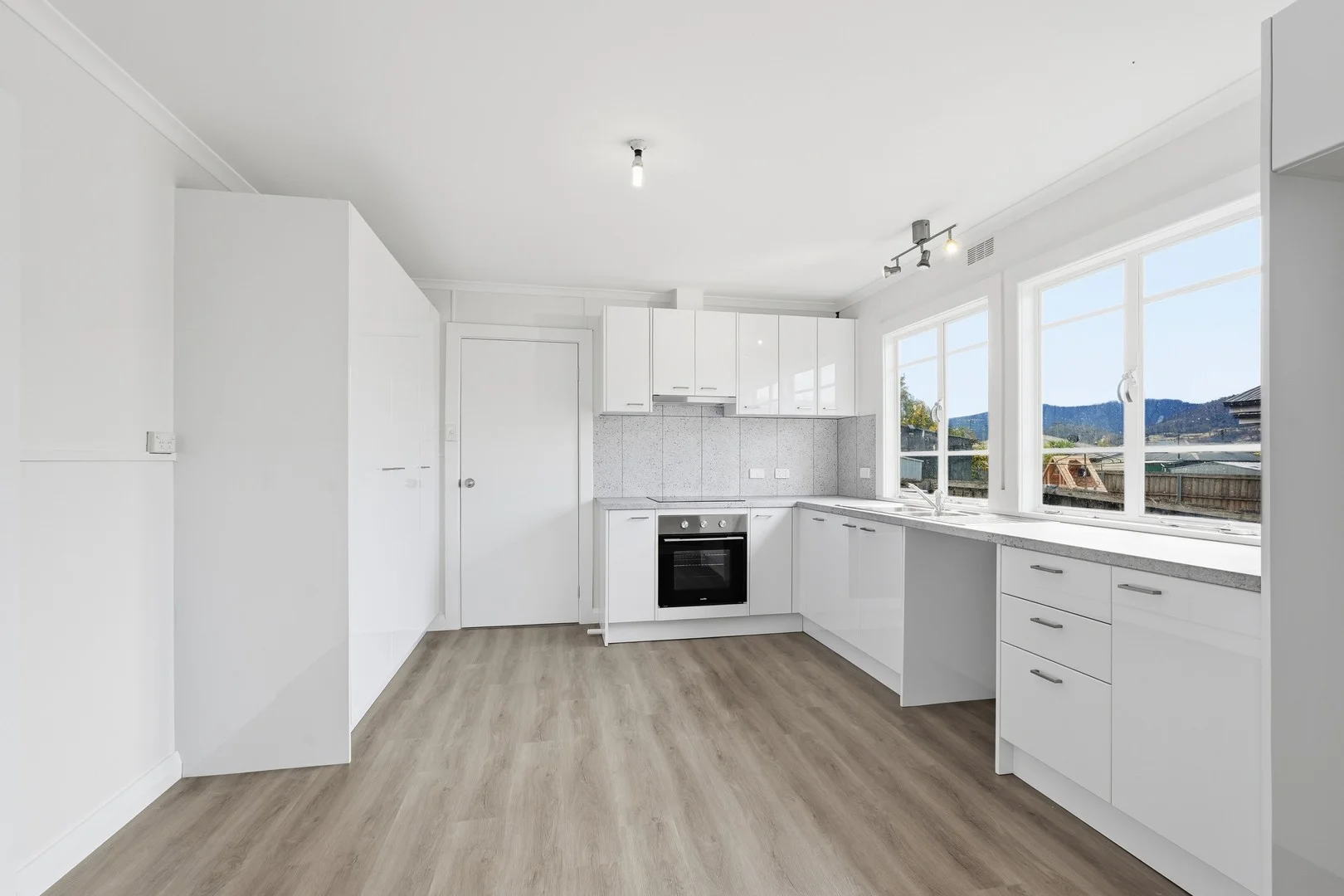 17 Kensington Street, New Norfolk TAS 7140