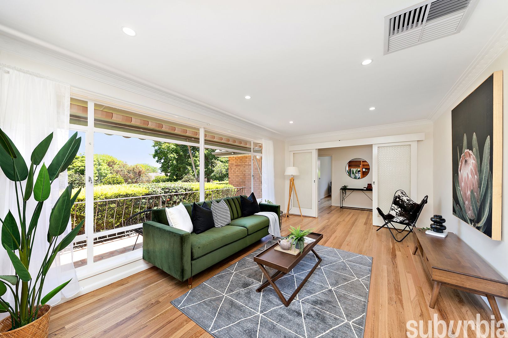 33 Madigan Street, Hackett ACT 2602, Image 2