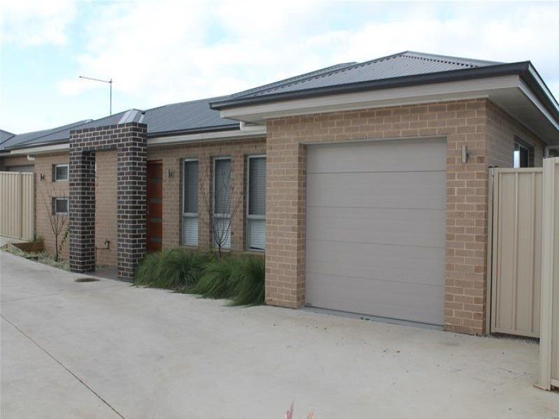 2/15 Vera Court, Mudgee NSW 2850, Image 0