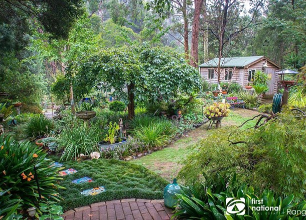 13 Creekbank Street, Upwey VIC 3158