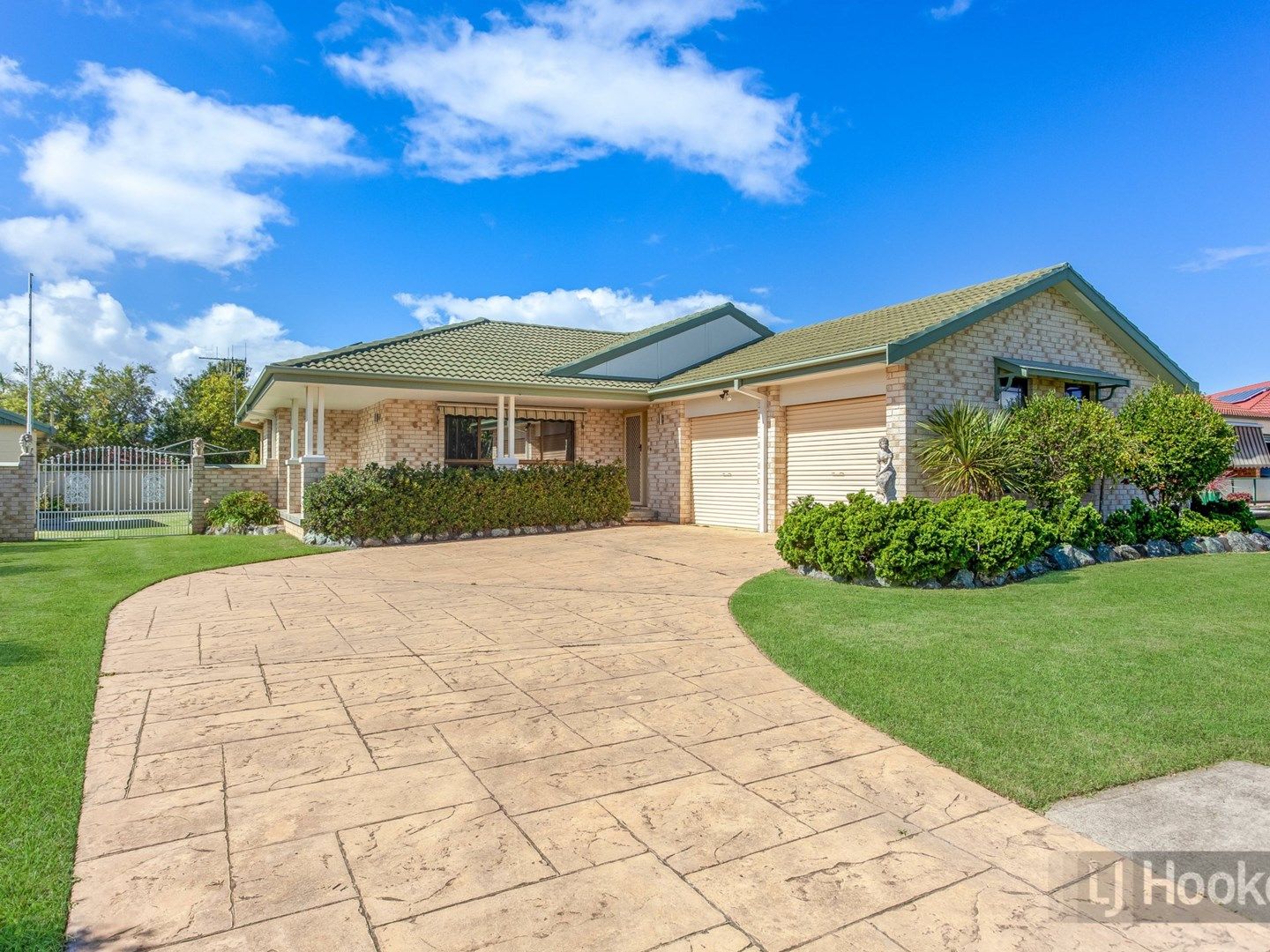 6 Silky Ash Close, Old Bar NSW 2430, Image 0