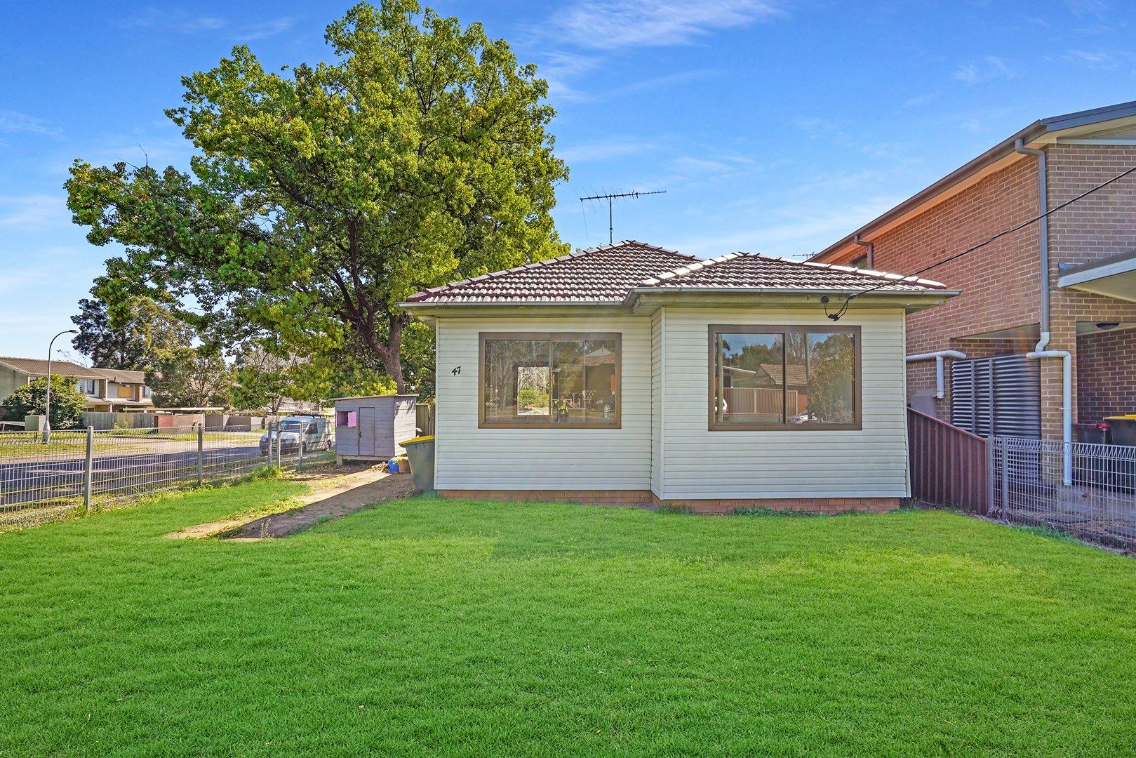 47 Euroka St, Ingleburn NSW 2565 House For Rent 450 Domain