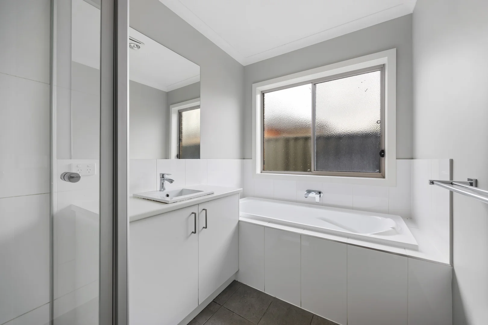 Additional image 10 of 5B Colette Court, Canadian VIC 3350