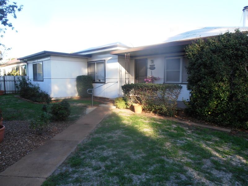 12 Alldis Street, Condobolin NSW 2877, Image 1