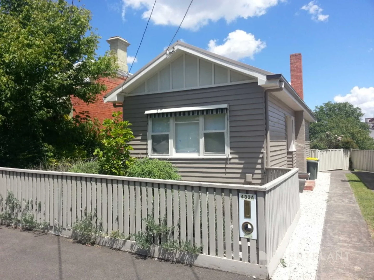 433A Doveton St N, Soldiers Hill VIC 3350