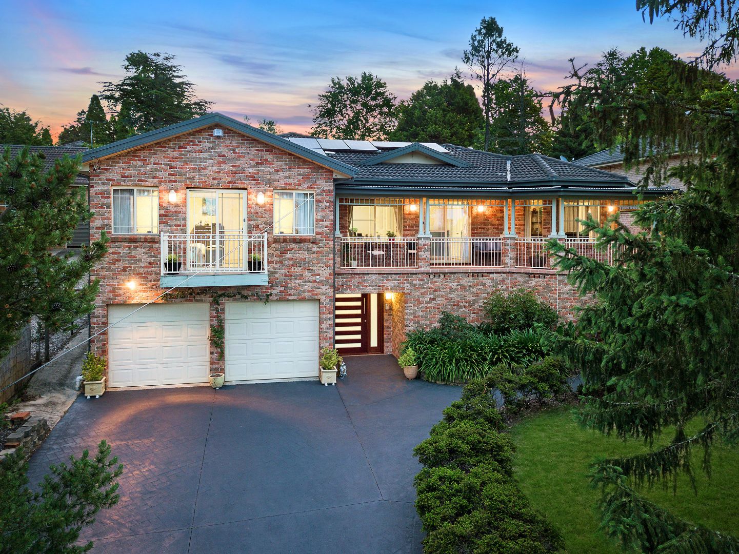 44 Mclaughlin Avenue, Wentworth Falls Property History & Address