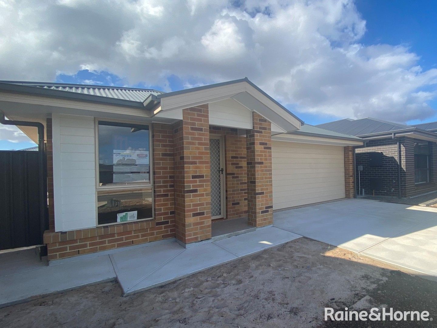 3 bedrooms House in 7 Heysen Circuit ANDREWS FARM SA, 5114