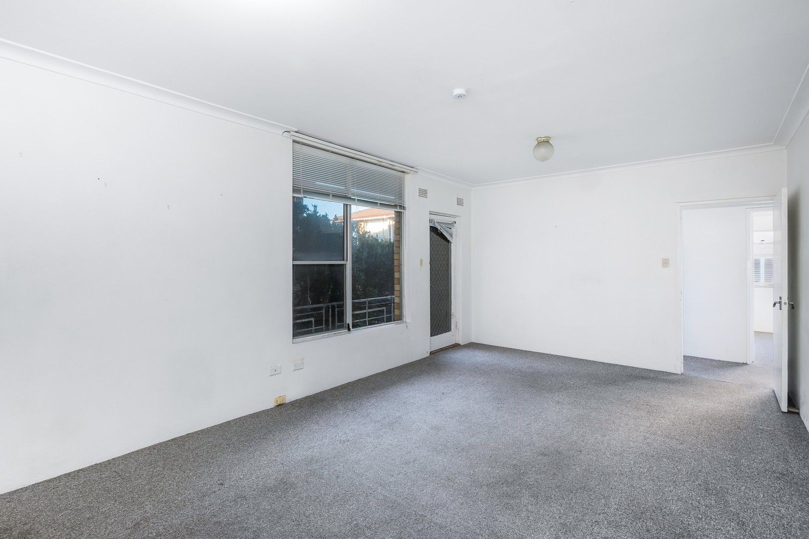 2 bedrooms Apartment / Unit / Flat in 9/14 Roker Street CRONULLA NSW, 2230
