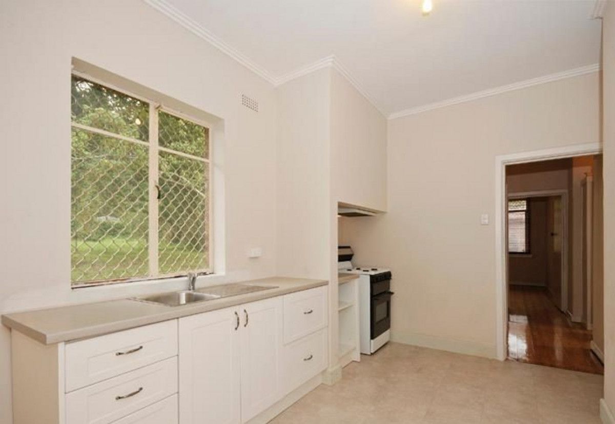 49 Wicklow Avenue, Croydon VIC 3136 House For Rent 450 Domain