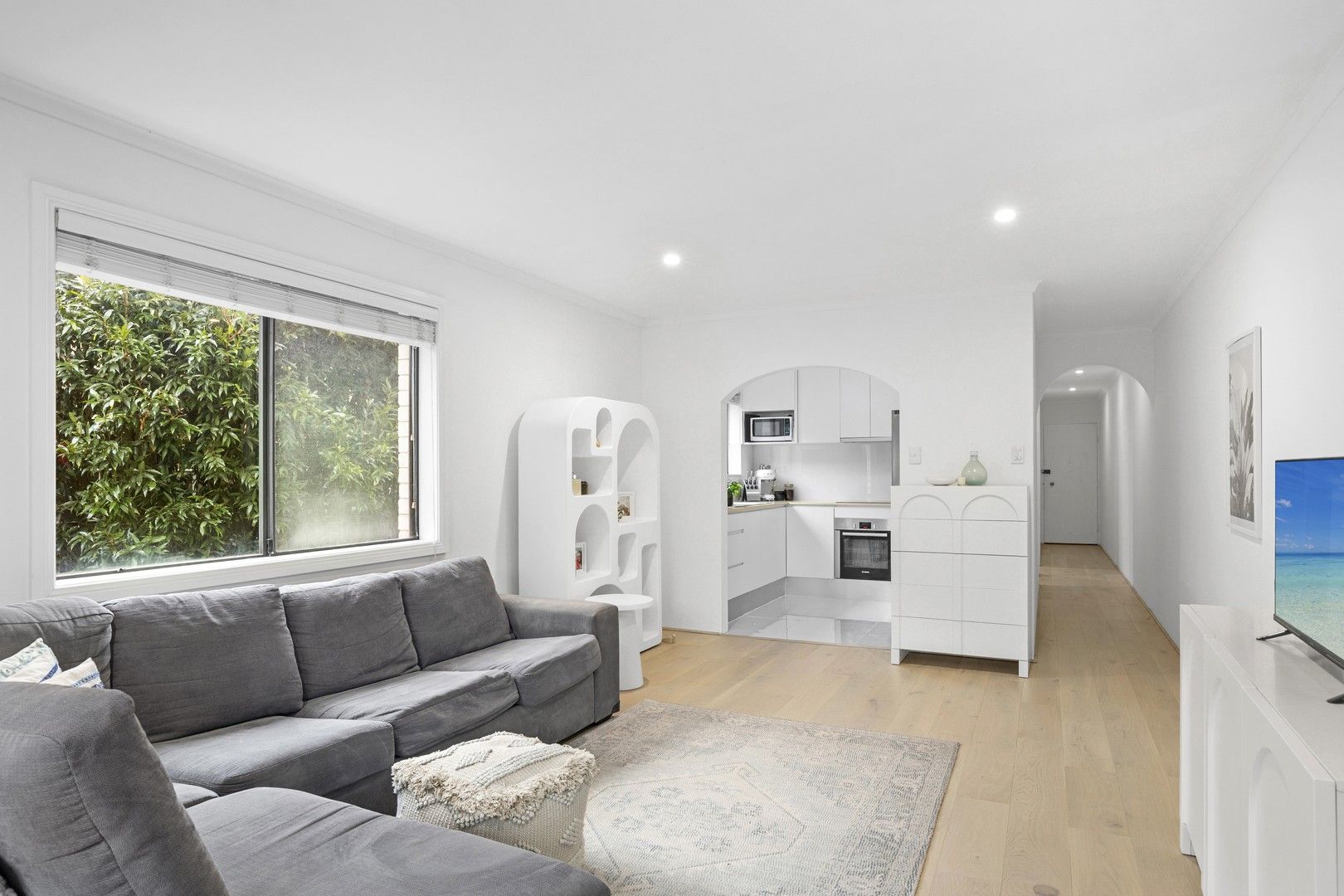 1 bedrooms Apartment / Unit / Flat in 6/16 Wetherill Street NARRABEEN NSW, 2101