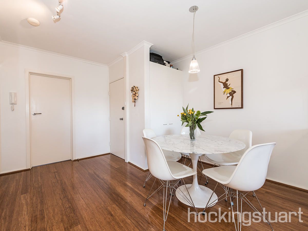 9/43 Milton Street, Elwood VIC 3184, Image 2