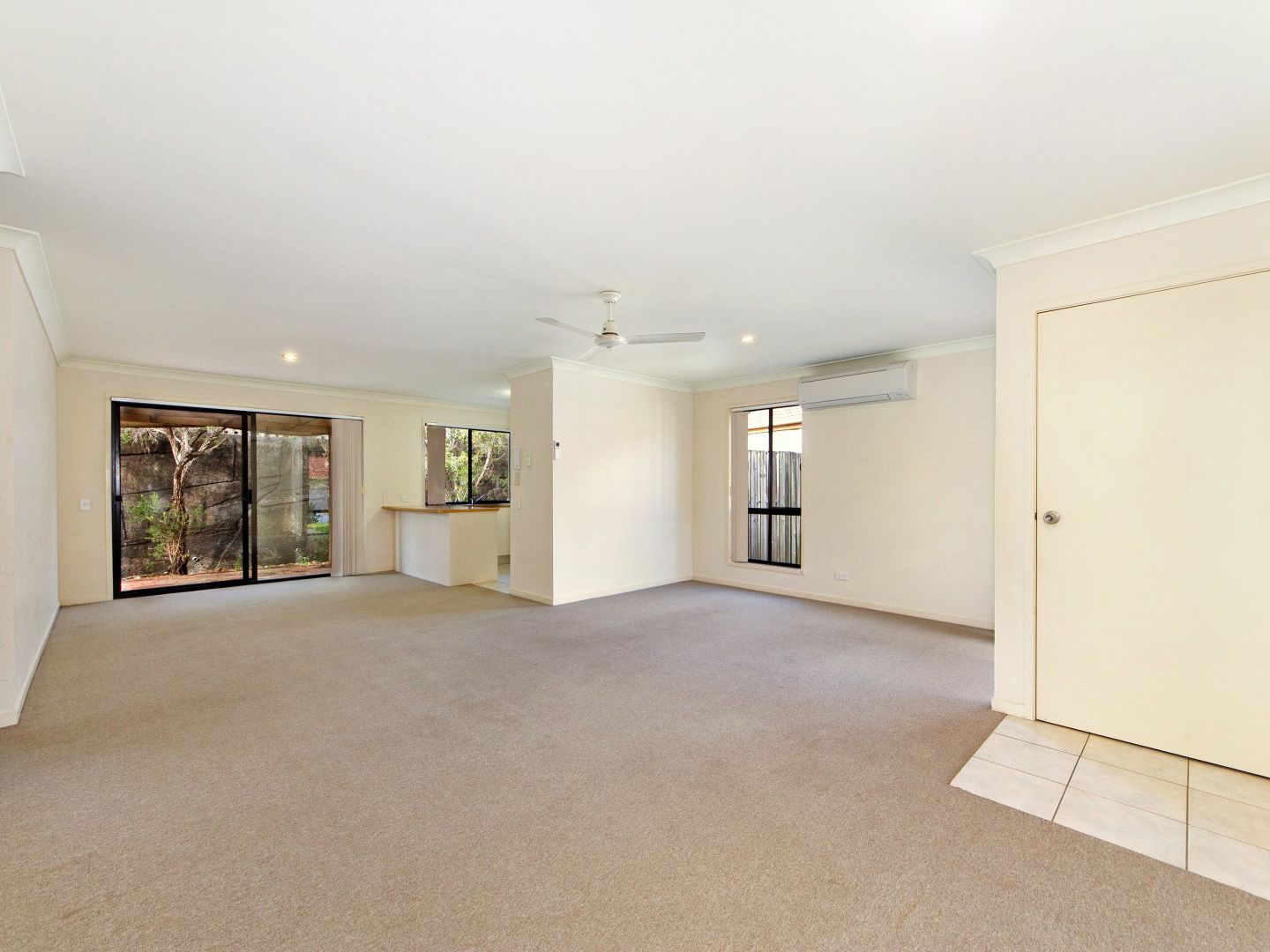 56/24 Amsonia Court, Arundel QLD 4214, Image 2