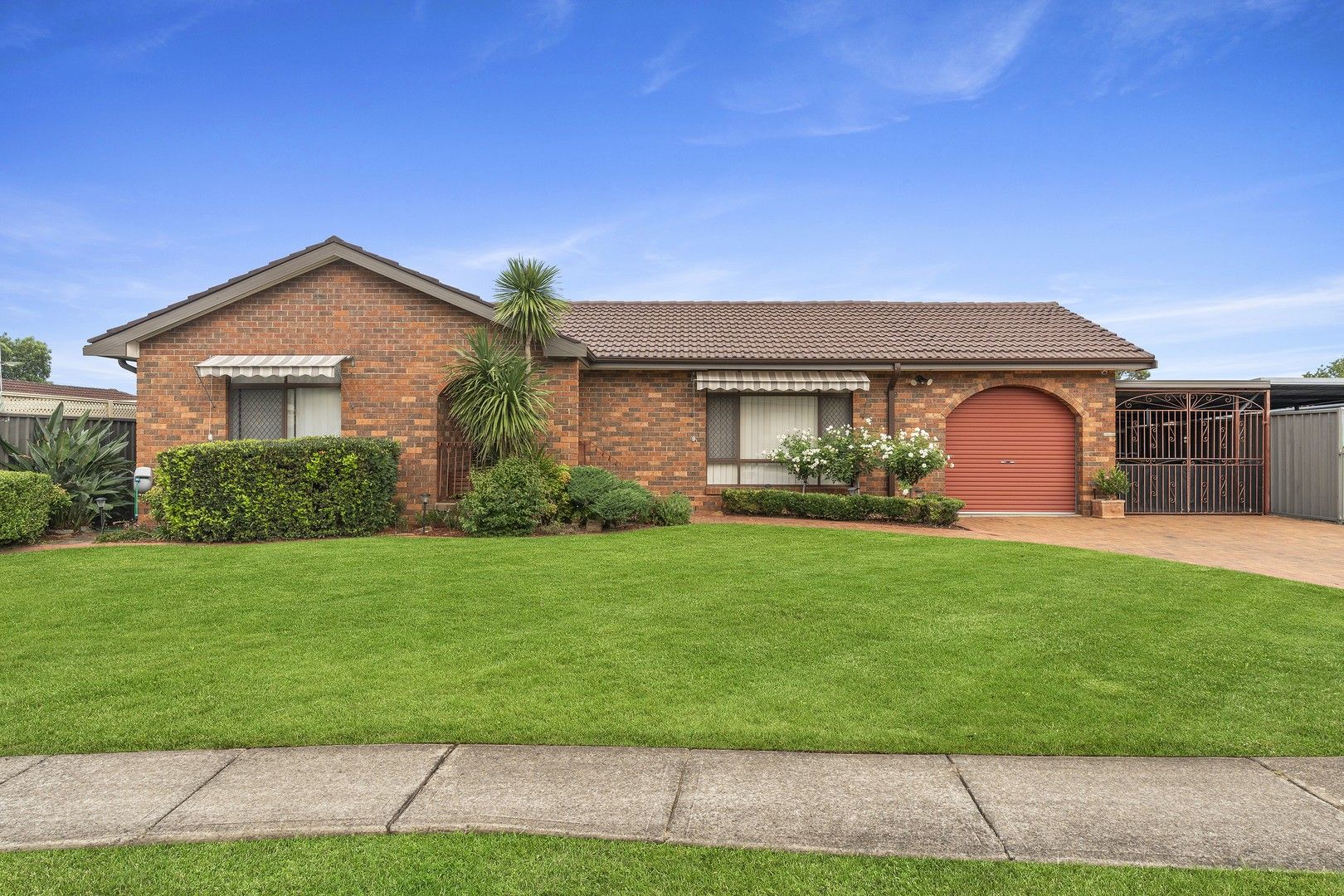 2 Gower Close, Wetherill Park NSW 2164, Image 0