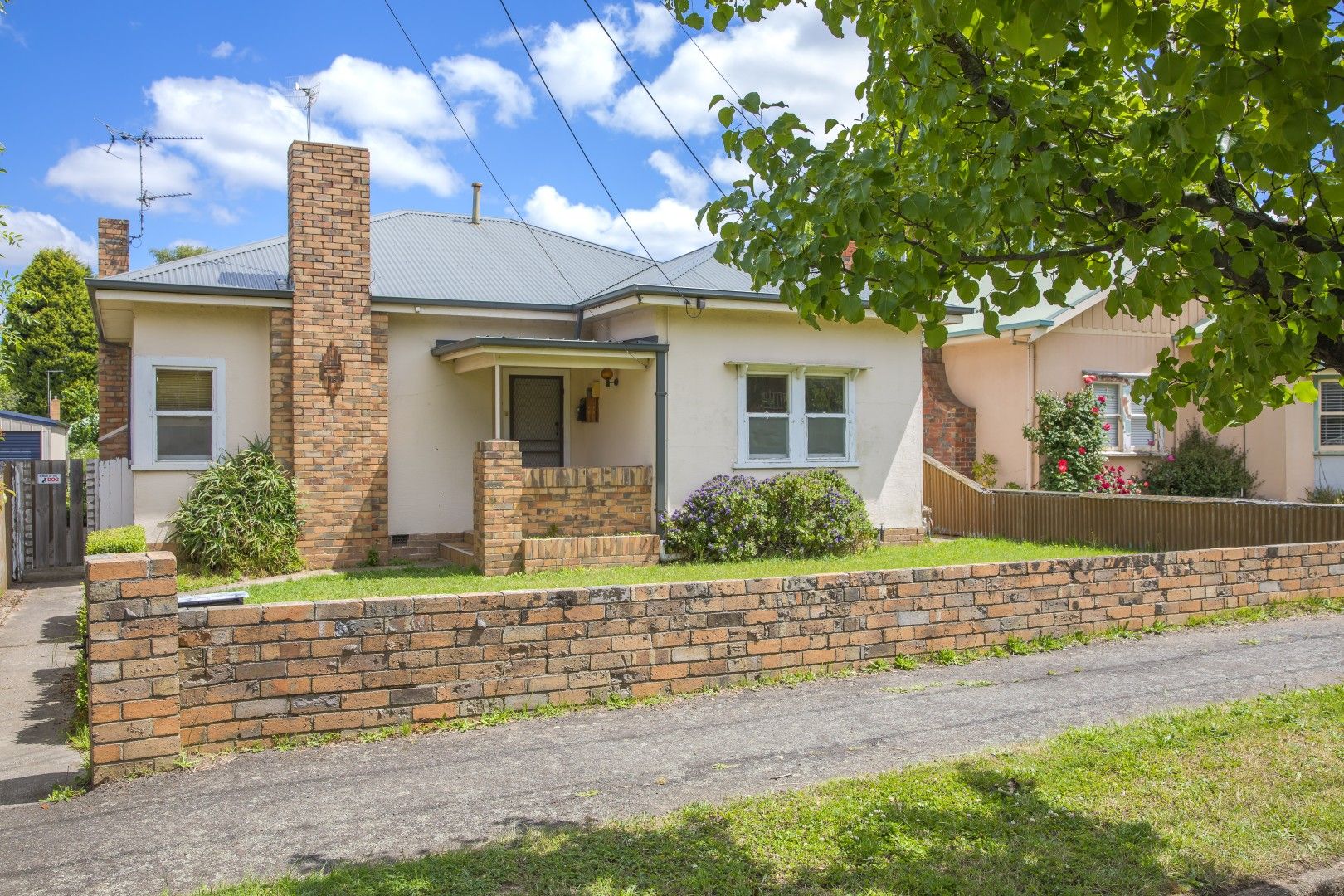 4 bedrooms House in 7A Essex Street NEWINGTON VIC, 3350