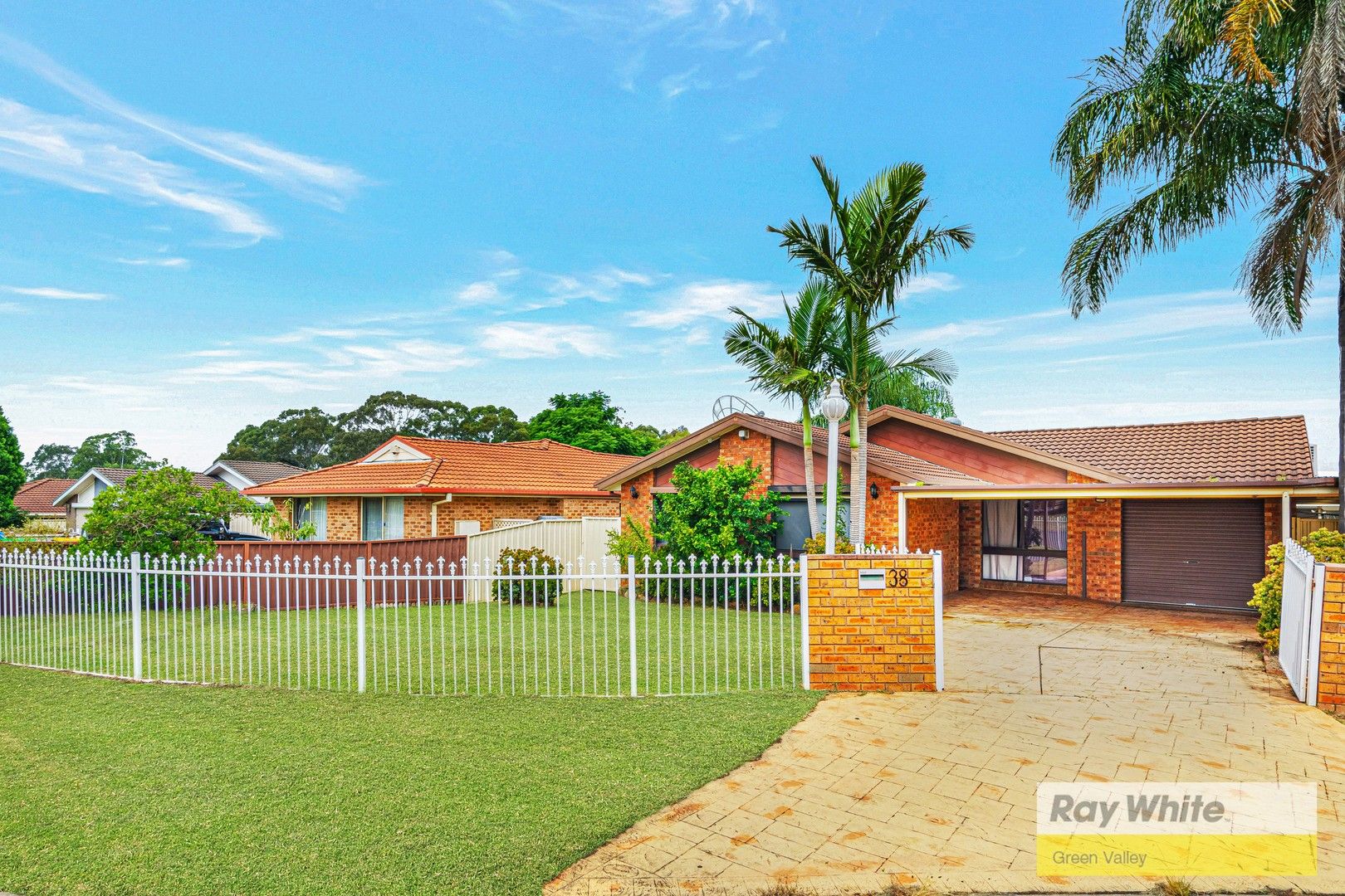 38 Swan CCT, Green Valley NSW 2168, Image 0