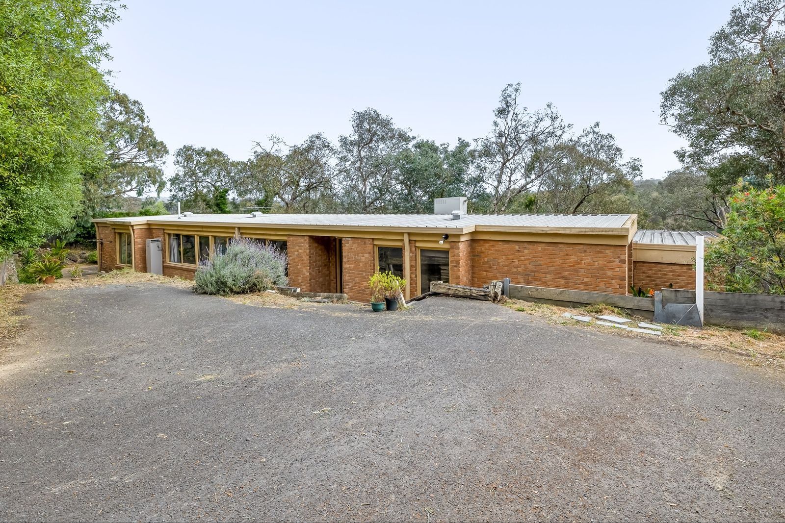 140 Glen Park Road, Eltham North VIC 3095, Image 2