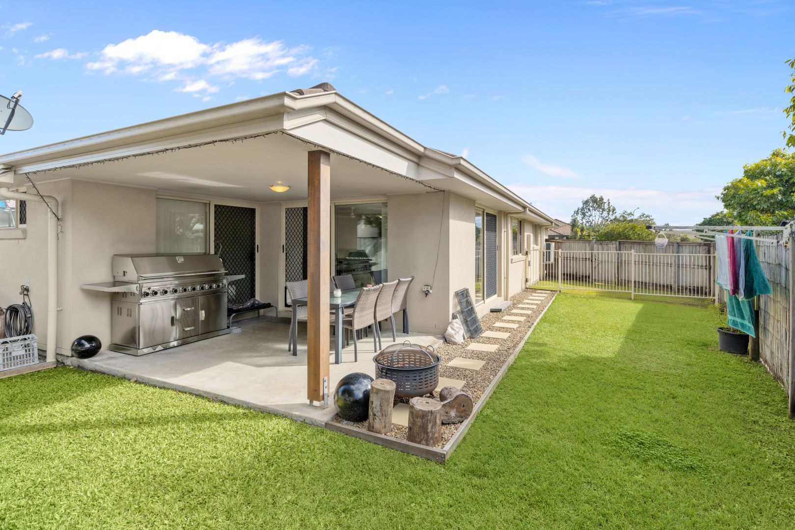 24 Chestwood Crescent, Sippy Downs QLD 4556, Image 2