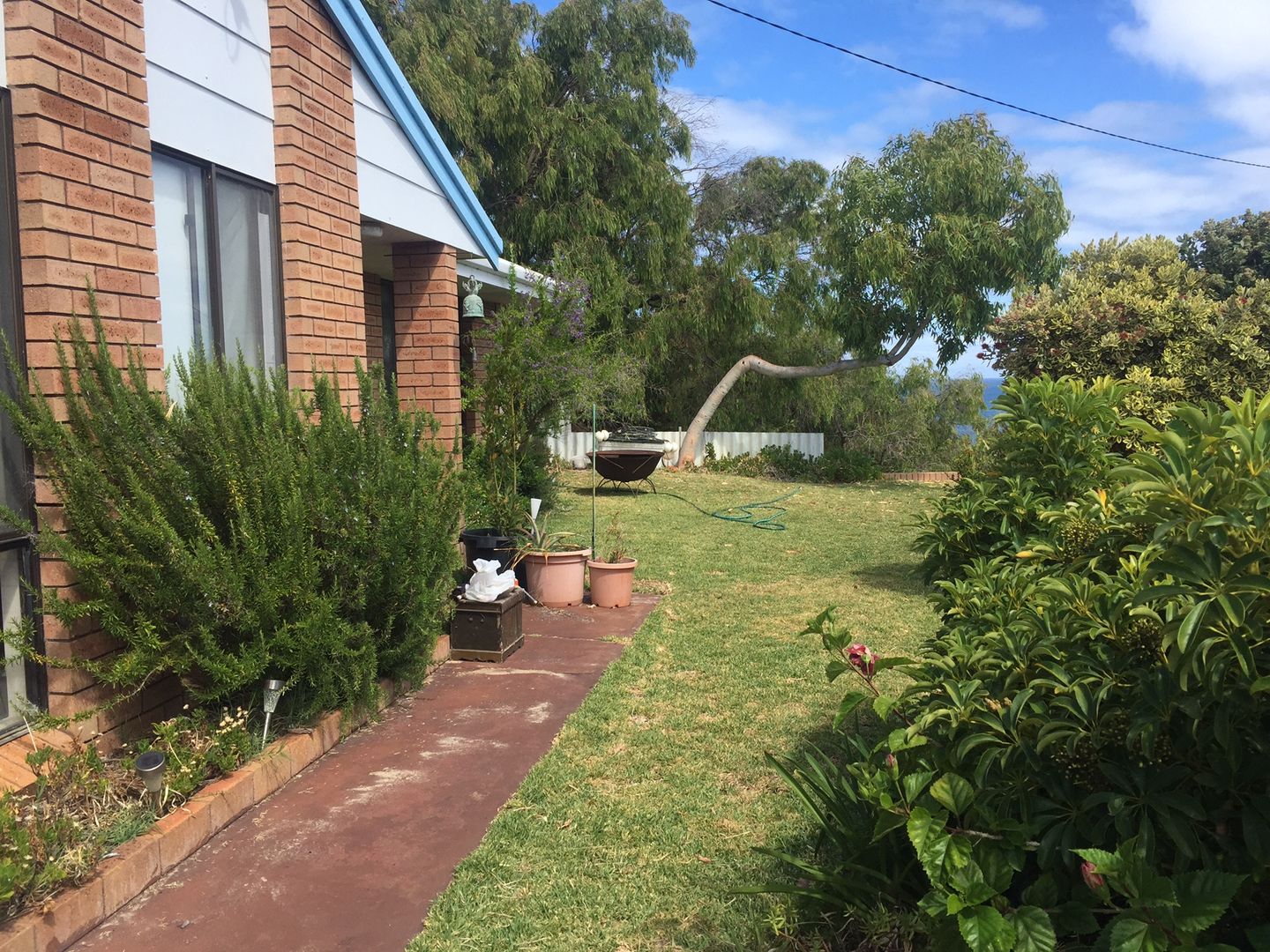 10 Sunset Close, Peppermint Grove Beach WA 6271 House For Rent 500