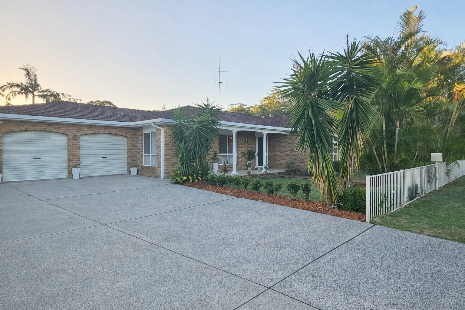 Primary image of 4 Bahama Place, Tuncurry NSW 2428