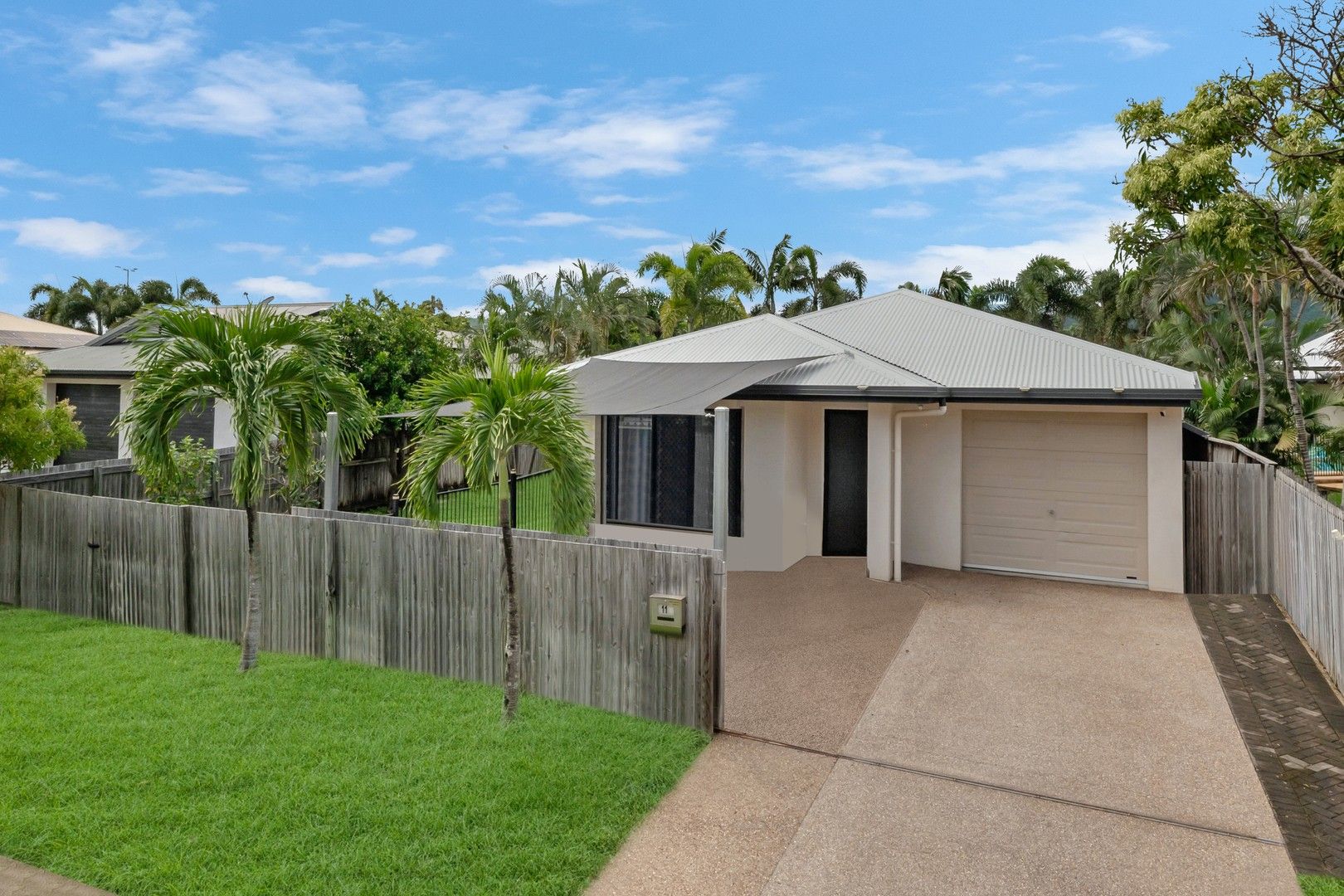 3 bedrooms House in 11 Kulwin Court ANNANDALE QLD, 4814