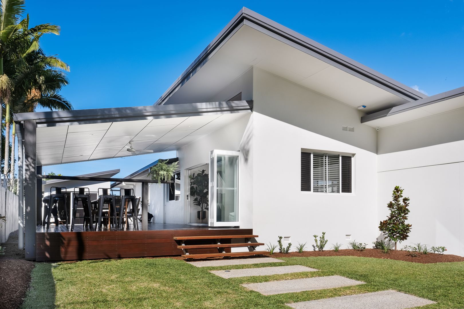 50 Djerral Avenue, Burleigh Heads QLD 4220, Image 1