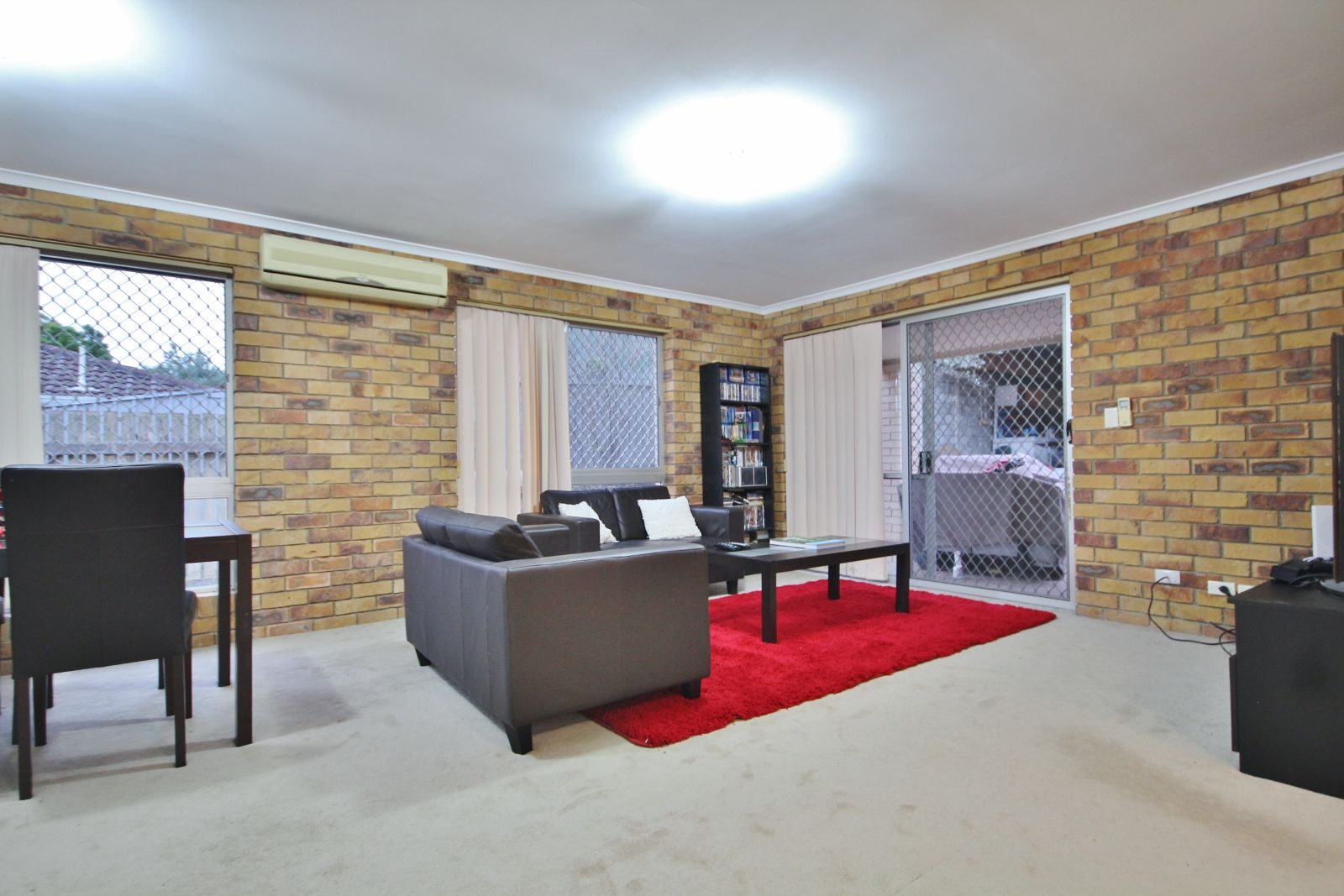 42 Archiva St, Mount Gravatt East QLD 4122, Image 2