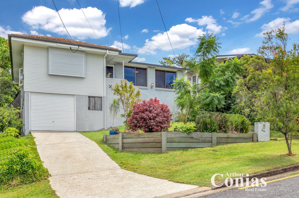 18 Maryland Street, Stafford Heights Property History & Address