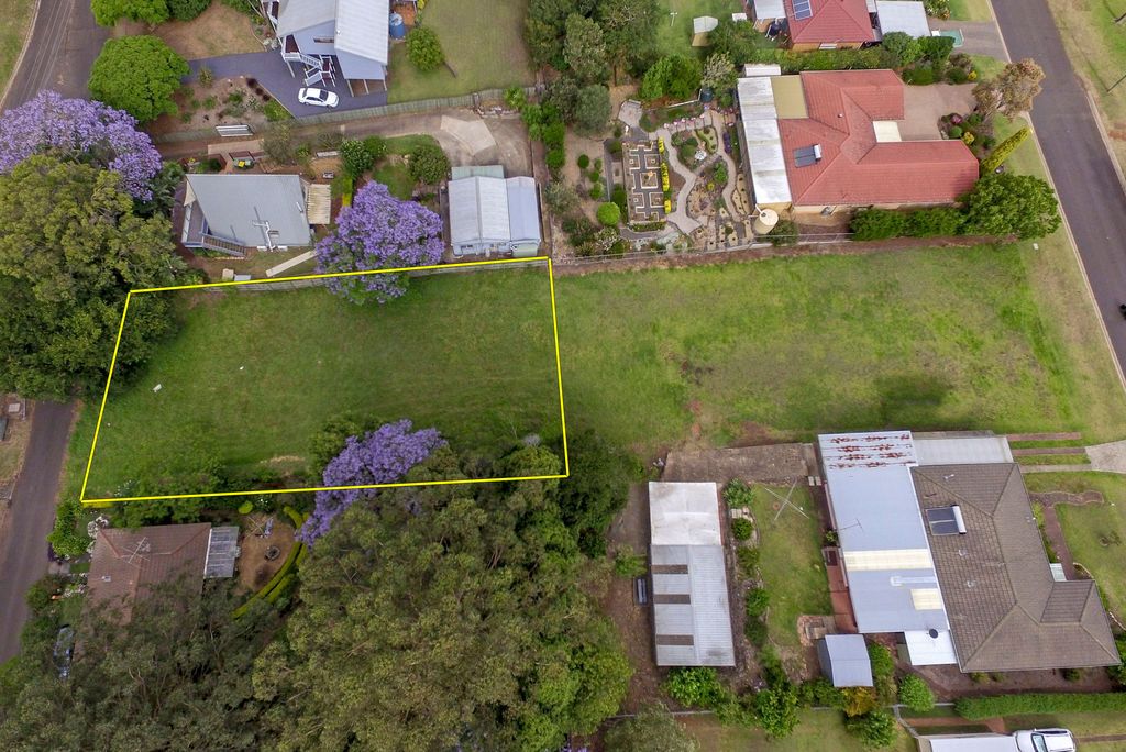 10 Mabel Street, Harlaxton QLD 4350, Image 0