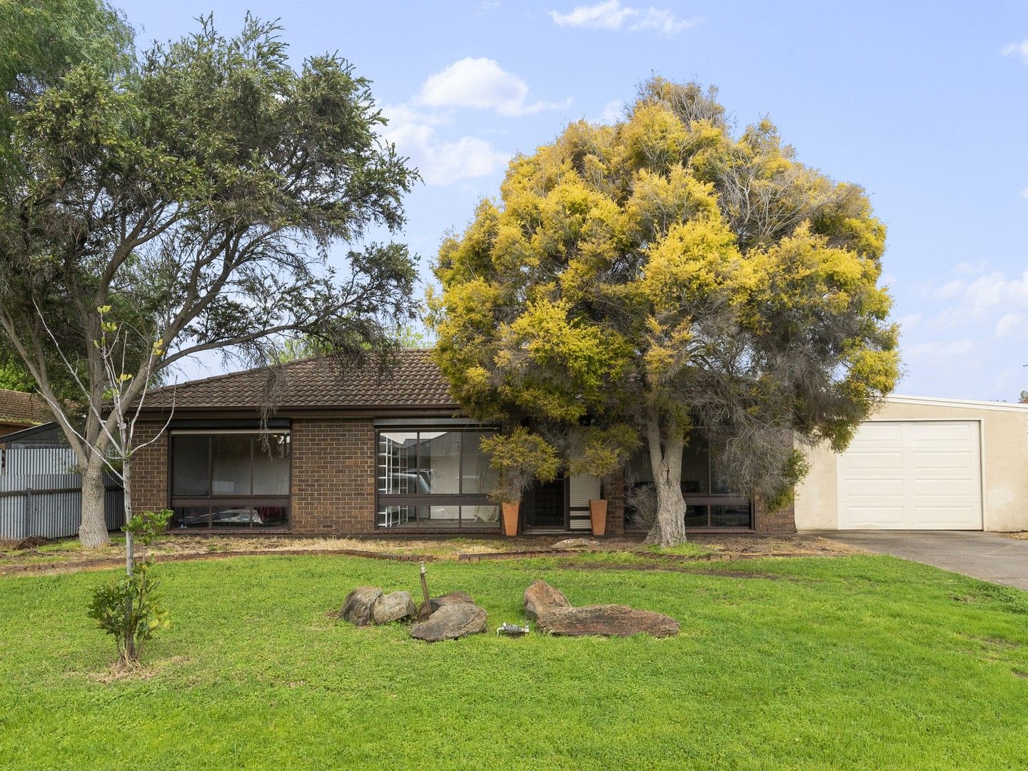 3 bedrooms House in 49 Marston Drive MORPHETT VALE SA, 5162