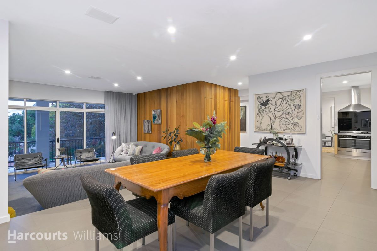 30 Crompton Drive, Wattle Park SA 5066, Image 1