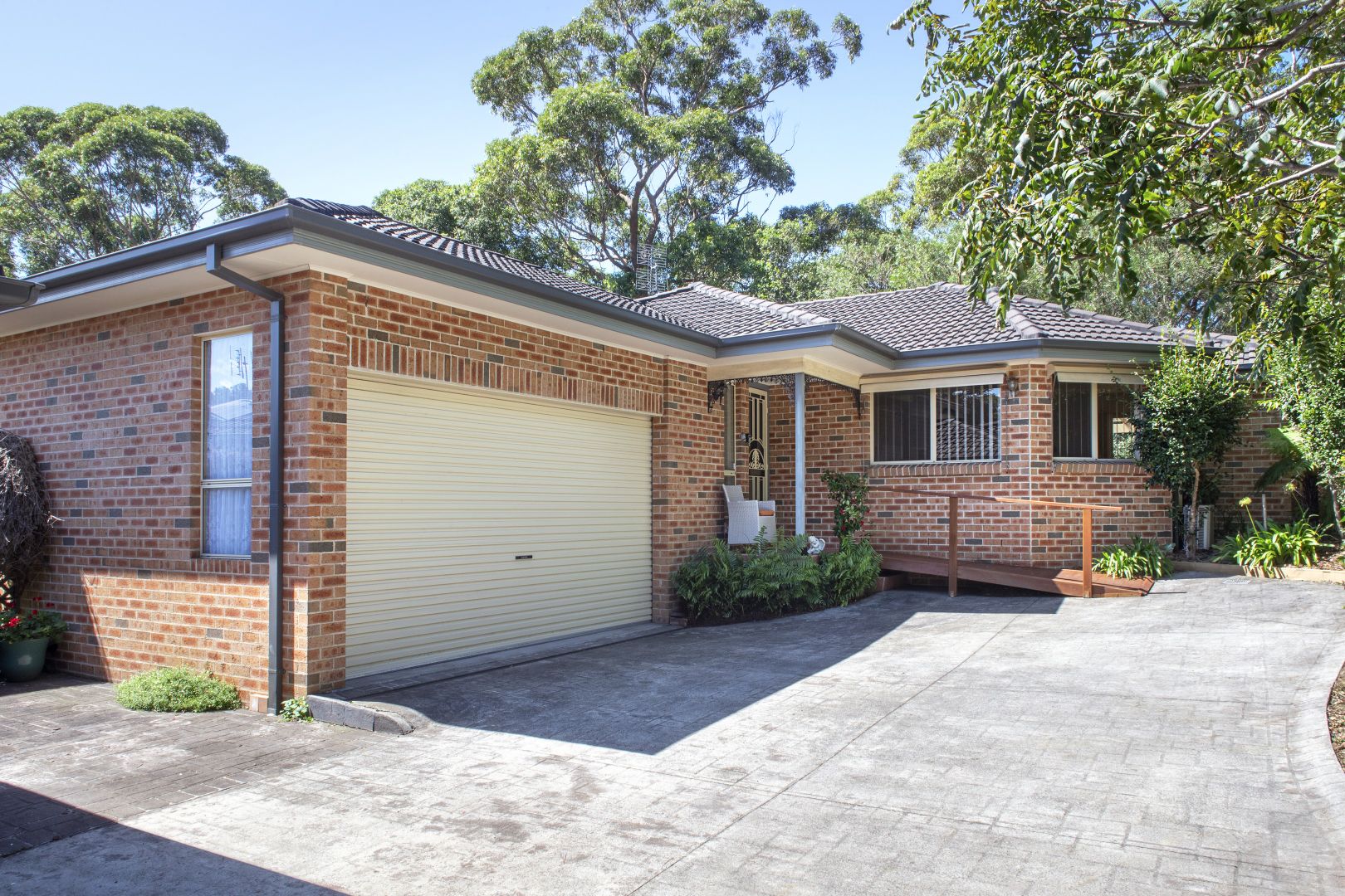 4/106 Jerry Bailey Road, Shoalhaven Heads Property History & Address
