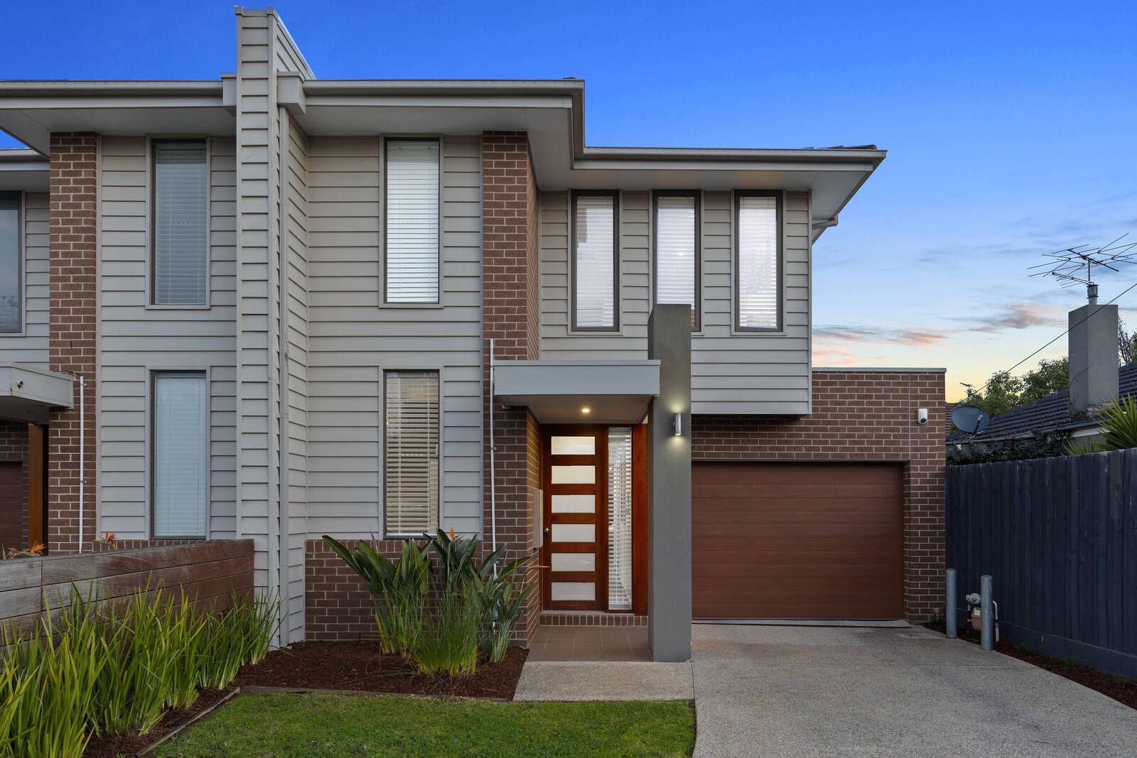 3 bedrooms Townhouse in 50A Abbin Avenue BENTLEIGH EAST VIC, 3165