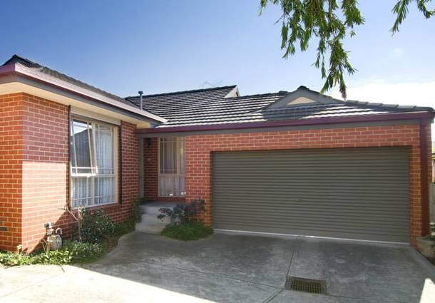 2/9 Church Street, Burwood VIC 3125