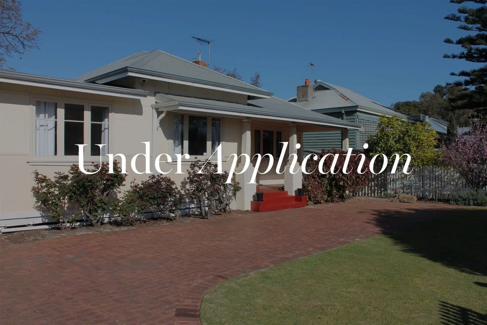 25 Grand Promenade, Bayswater WA 6053