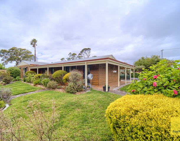 44 Carbine Street, Orana WA 6330