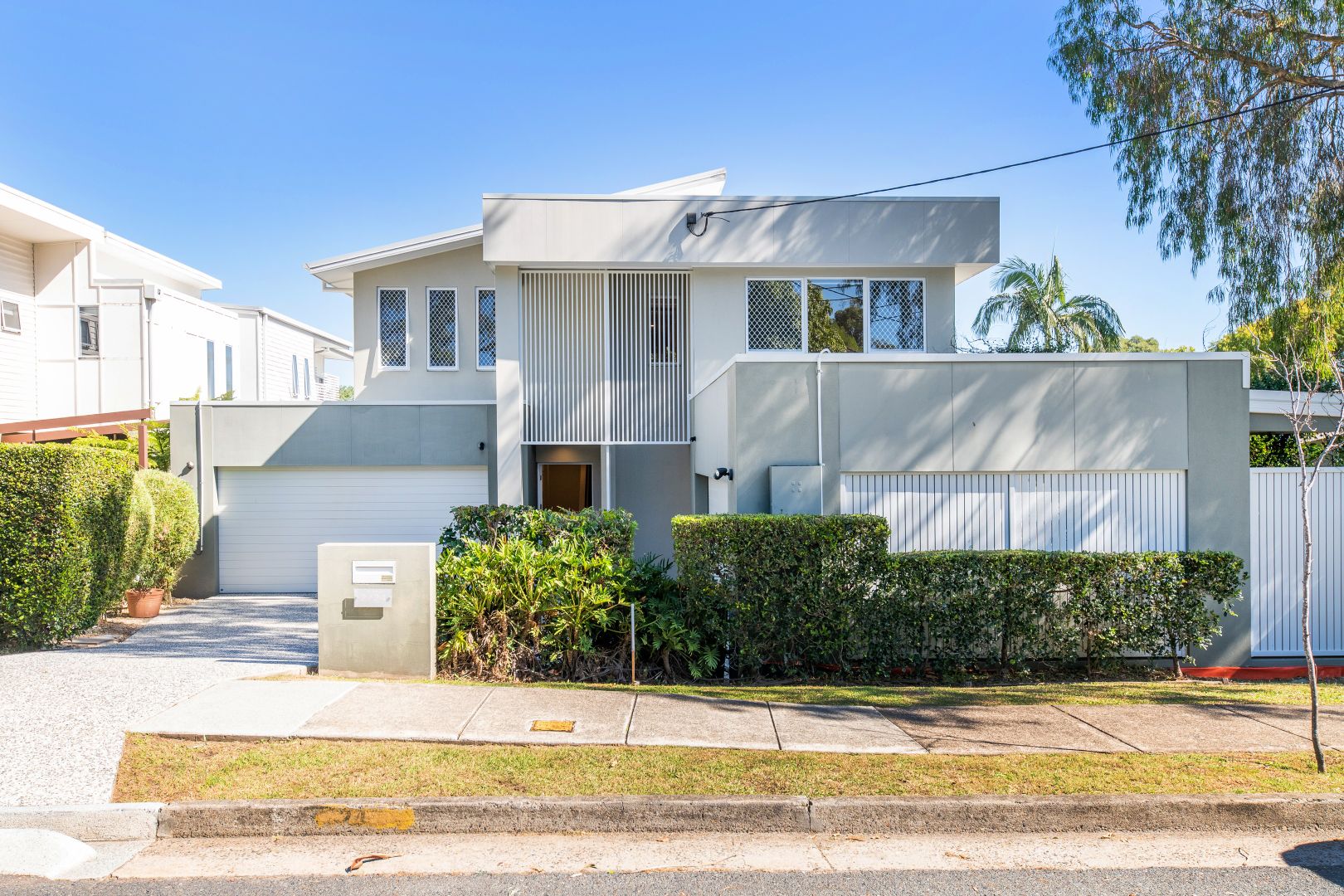 1/24 Billington Street, Labrador QLD 4215 Domain