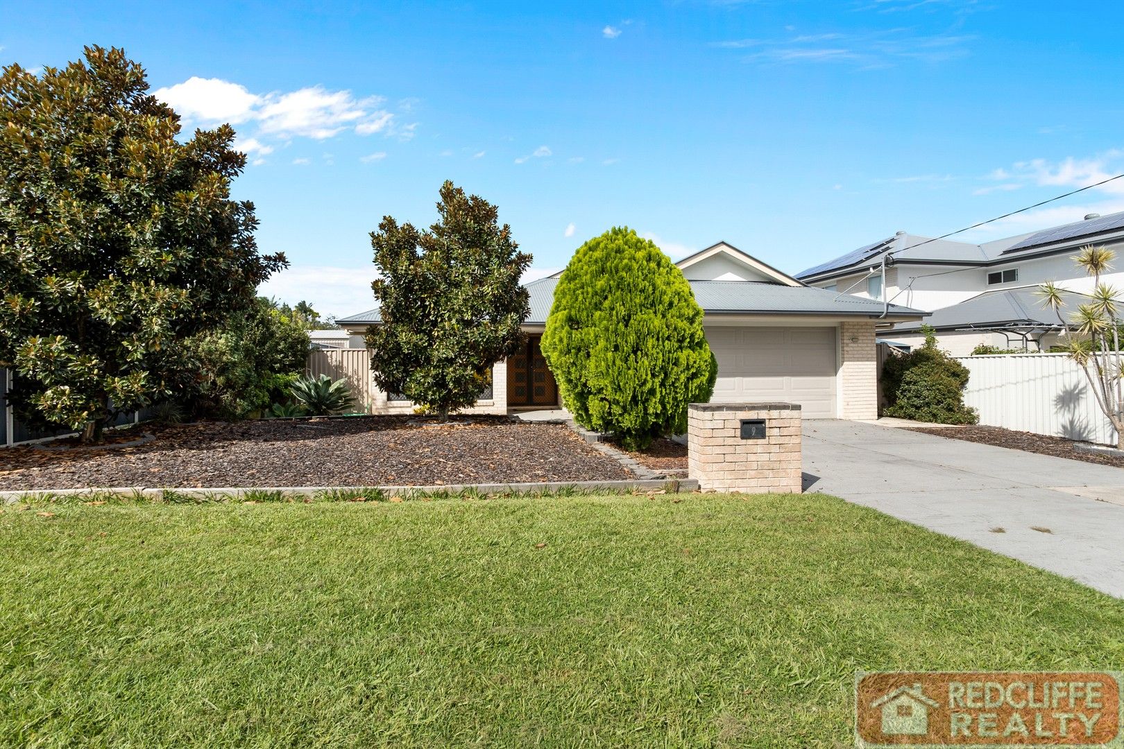 4 bedrooms House in 9 Enoch Street CLONTARF QLD, 4019