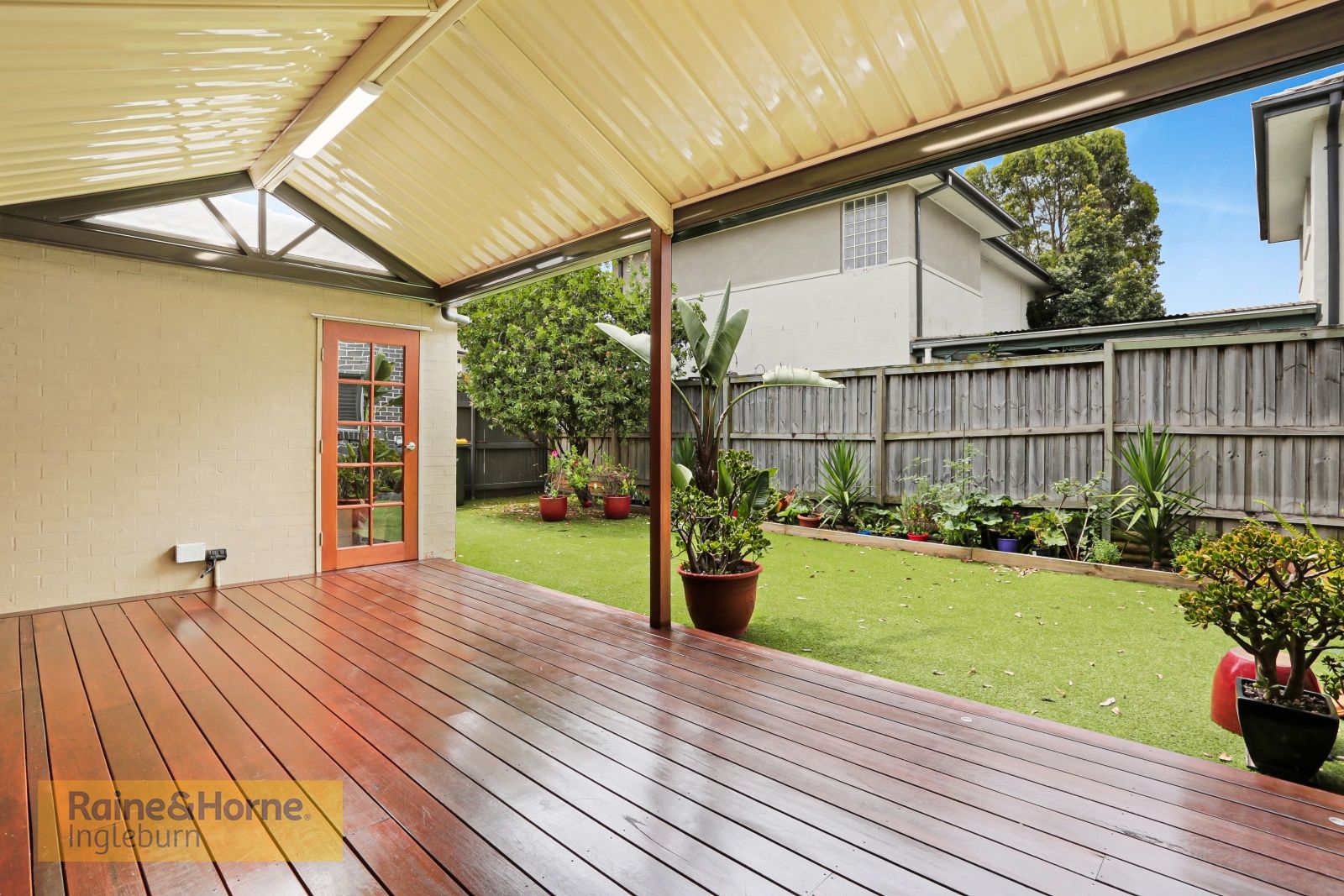 16 Bellona Terrace, Glenfield NSW 2167, Image 1