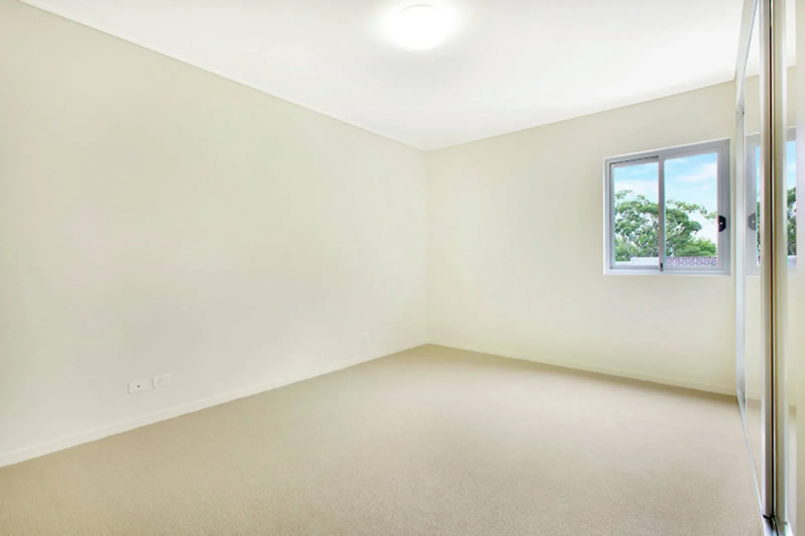 Additional image 5 of 1405/1-8 Nield Avenue, Greenwich NSW 2065