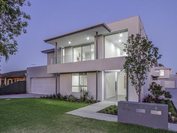 4 bedrooms House in 50a Lockhart Street COMO WA, 6152