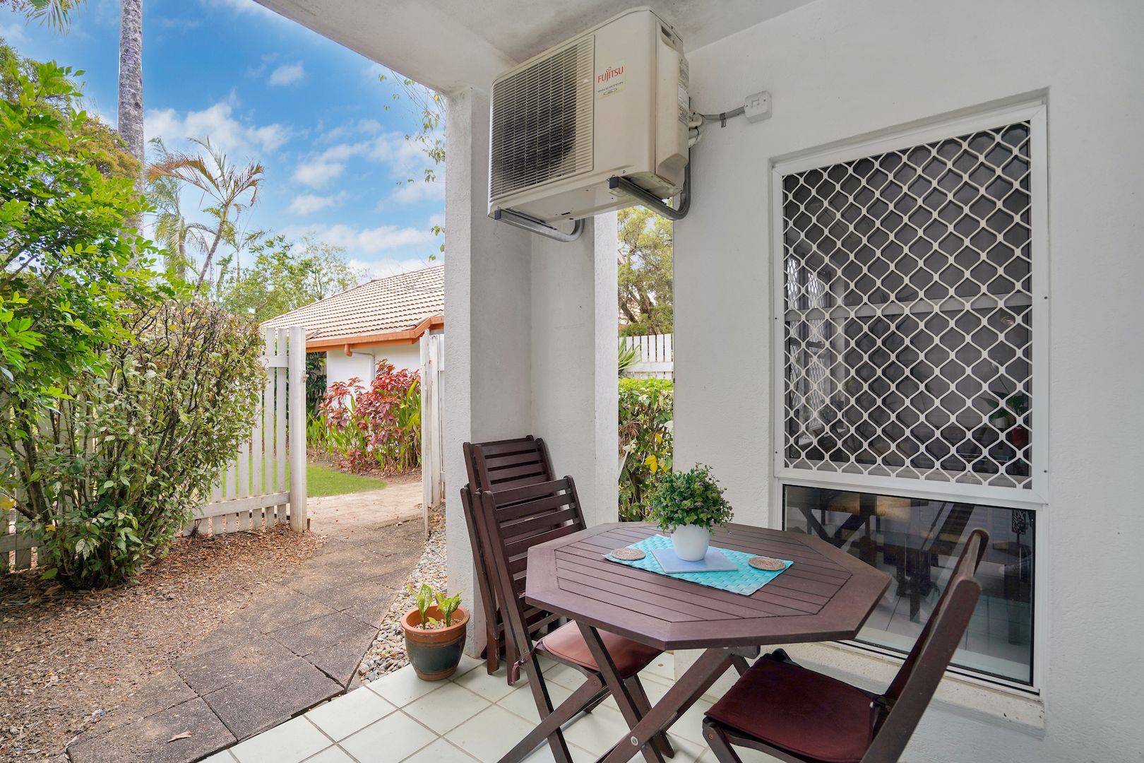 2/7 Springfield Crescent, Manoora QLD 4870, Image 2