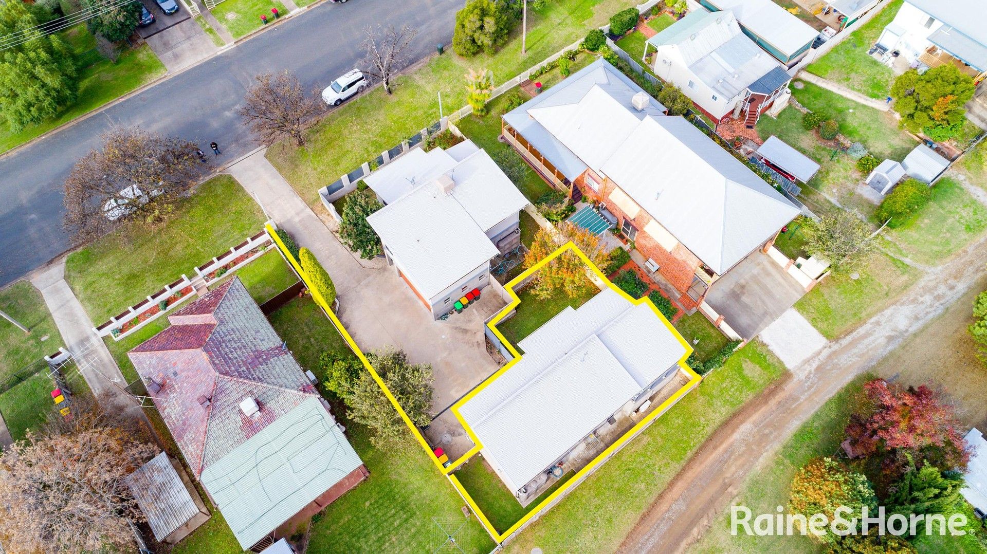 2/13 Carthage Street, Tamworth NSW 2340, Image 2