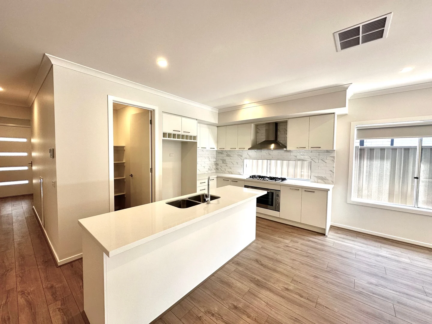 Additional image 8 of 8 Platinum Way, Fraser Rise VIC 3336