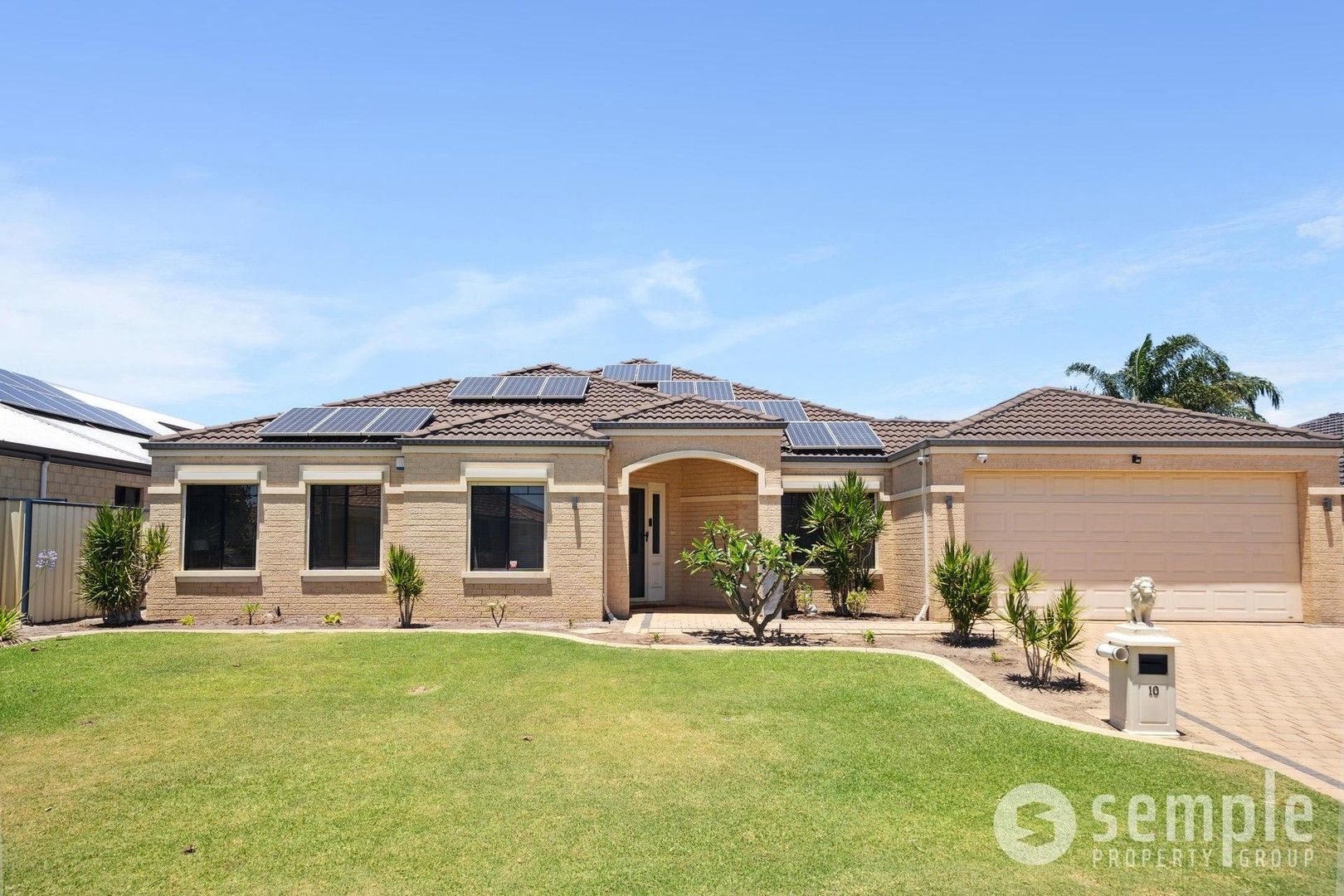 4 bedrooms House in 10 Alexandria Follow SUCCESS WA, 6164