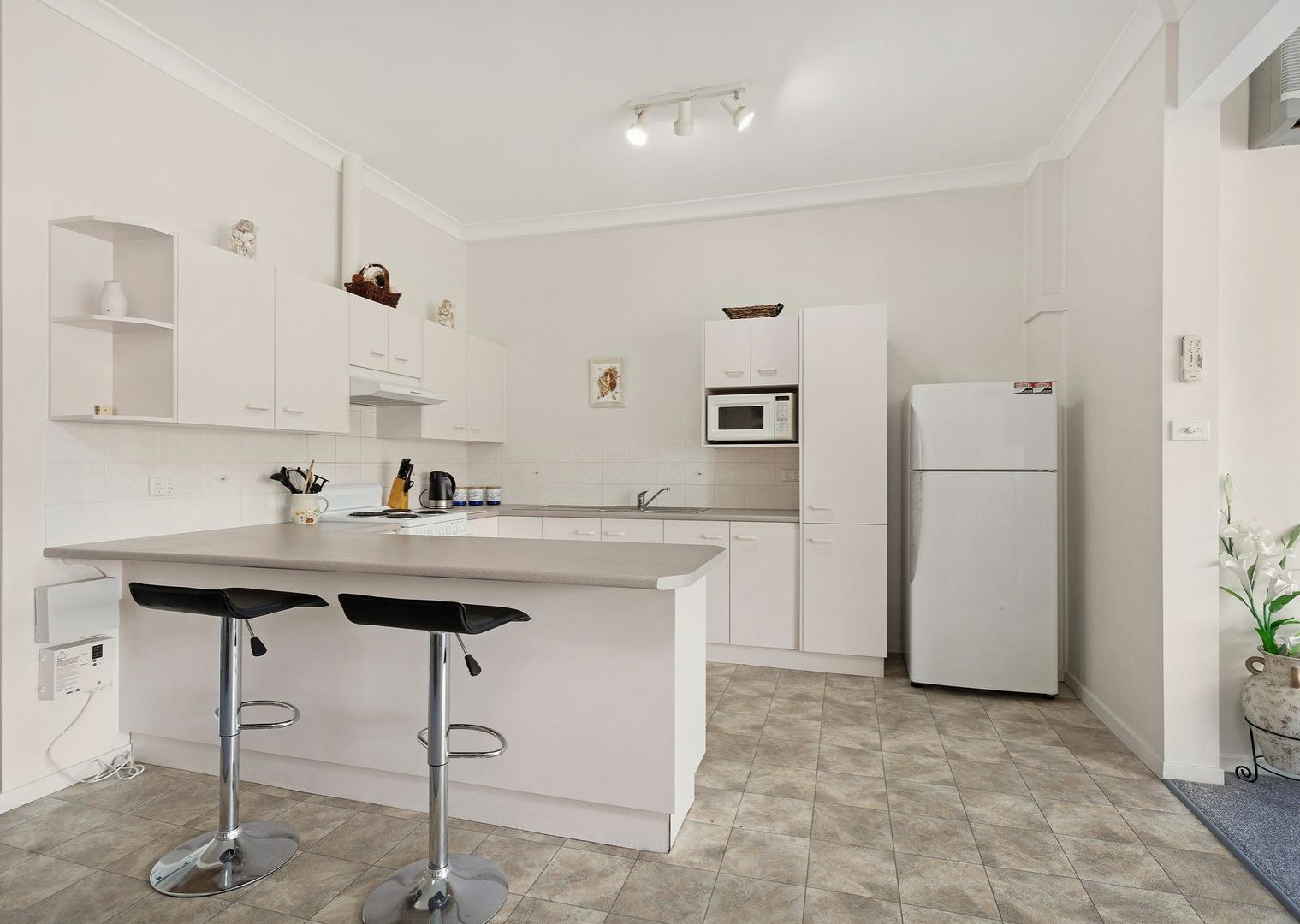 Unit 3/219 - 223 Victoria Street, Taree NSW 2430, Image 2