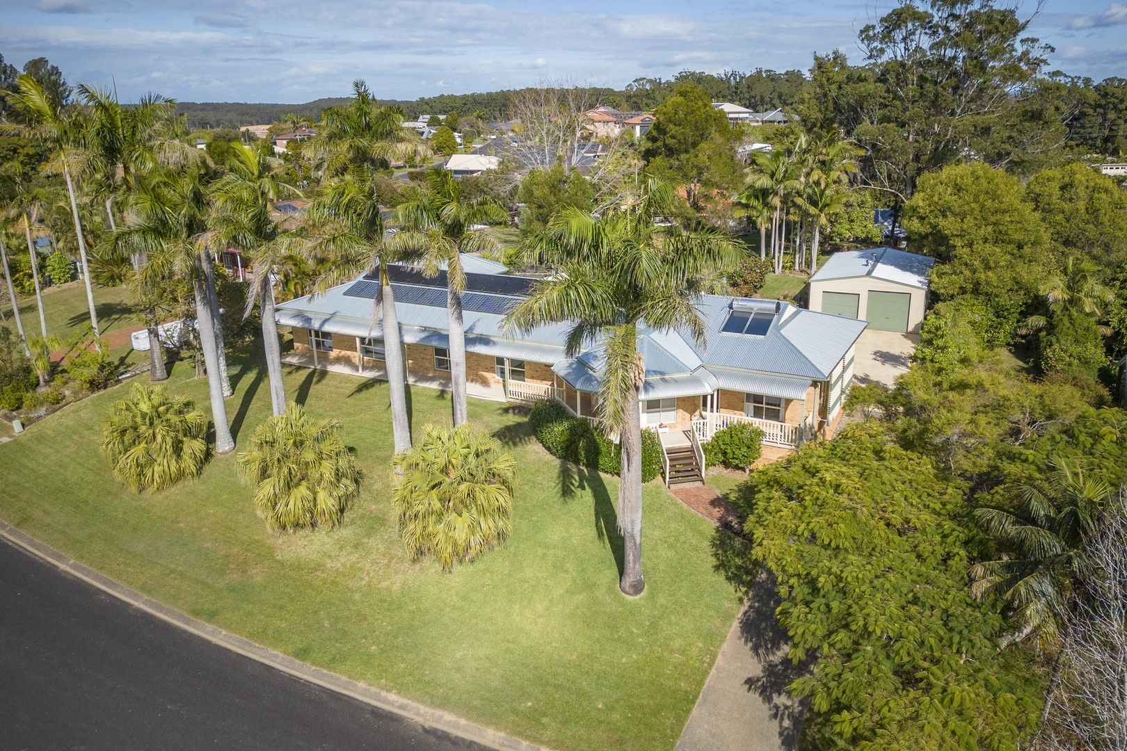 4 Sea Breeze Place, Boambee East NSW 2452, Image 1