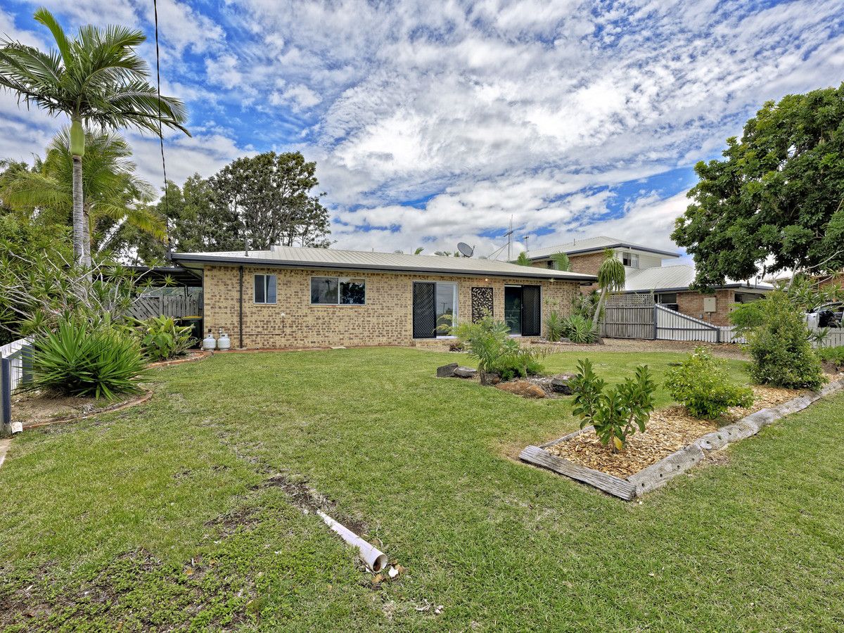 10 Magnolia Court, Innes Park QLD 4670, Image 2