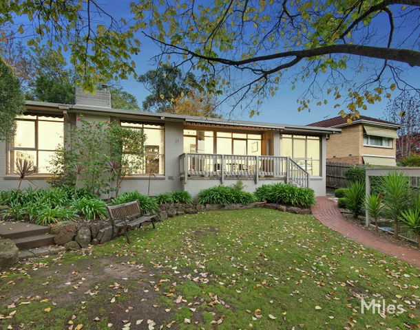 51 Kambea Crescent, Viewbank VIC 3084