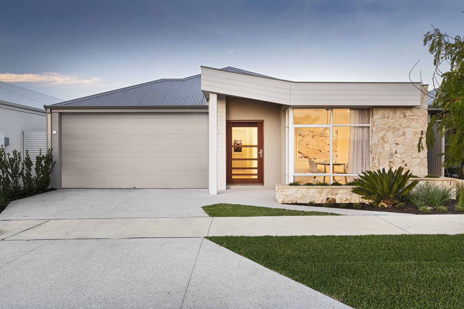 4 bedrooms New House & Land in Lot 100 Mistral Crescent FORRESTDALE WA, 6112